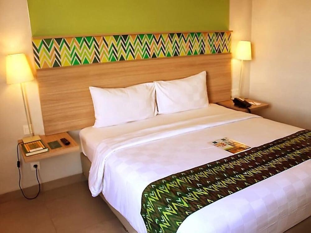 Khas Makassar Hotel Ngoại thất bức ảnh