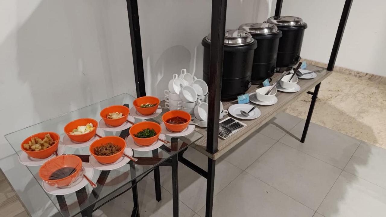 Khas Makassar Hotel Ngoại thất bức ảnh