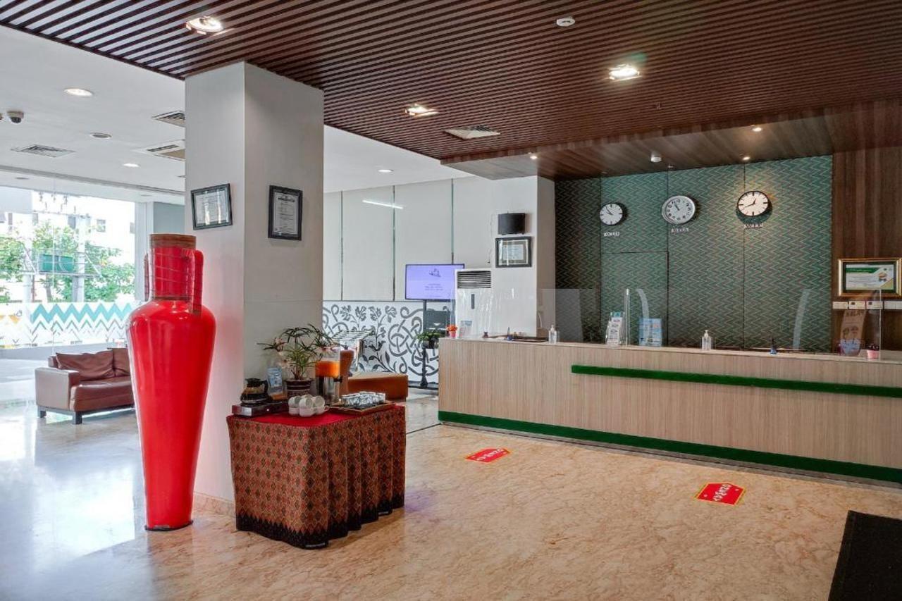 Khas Makassar Hotel Ngoại thất bức ảnh