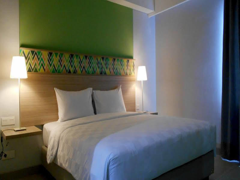 Khas Makassar Hotel Ngoại thất bức ảnh